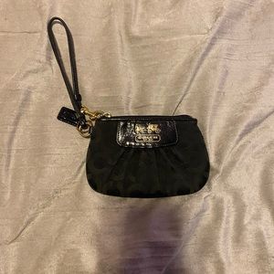 Coach Wristlet - black